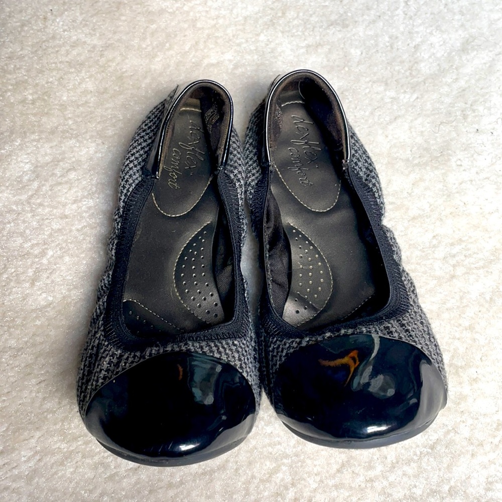 Gingham black and gray flats with black toe tips